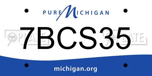 7BCS35 Michigan License Plate