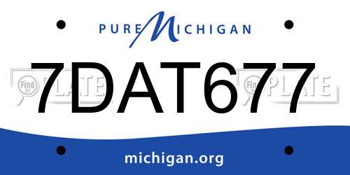 7DAT677 Michigan License Plate