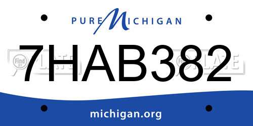 7HAB382 Michigan License Plate