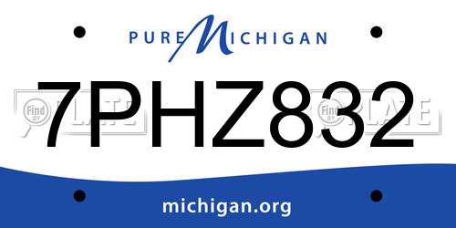 7PHZ832 Michigan License Plate