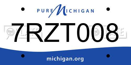 7RZT008 Michigan License Plate