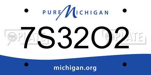 7S32O2 Michigan License Plate