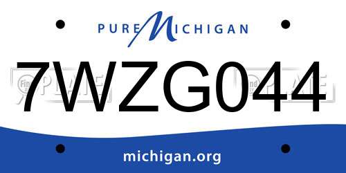 7WZG044 Michigan License Plate