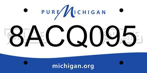 8ACQ095 Michigan License Plate