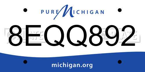 8EQQ892 Michigan License Plate