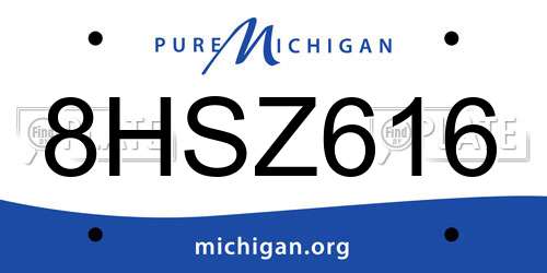 8HSZ616 Michigan License Plate