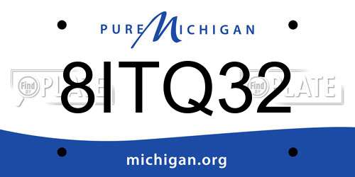 8ITQ32 Michigan License Plate