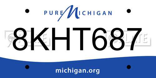 8KHT687 Michigan License Plate
