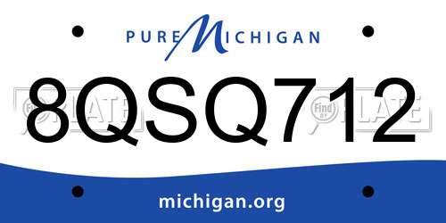 8QSQ712 Michigan License Plate