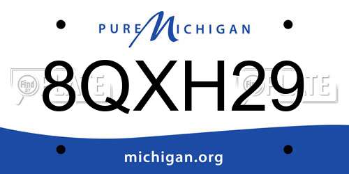 8QXH29 Michigan License Plate
