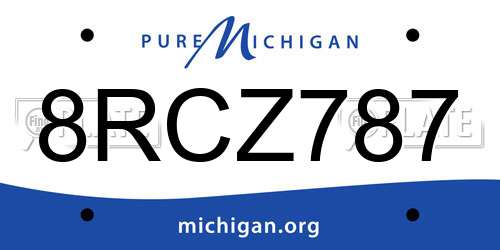 8RCZ787 Michigan License Plate