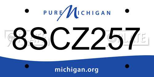 8SCZ257 Michigan License Plate