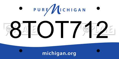 8TOT712 Michigan License Plate