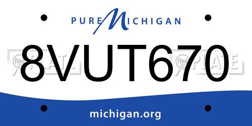 8VUT670 Michigan License Plate