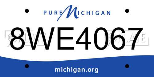 8WE4067 Michigan License Plate