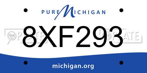 8XF293 Michigan License Plate