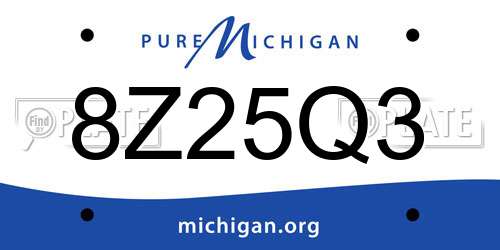 8Z25Q3 Michigan License Plate