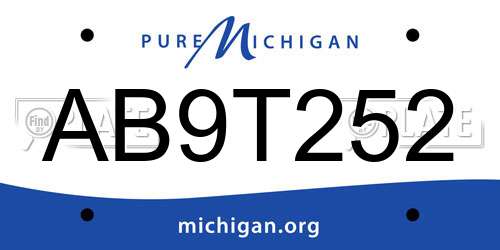 AB9T252 Michigan License Plate