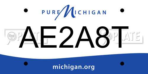 AE2A8T Michigan License Plate
