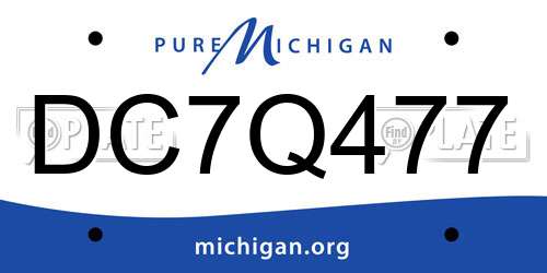 DC7Q477 Michigan License Plate