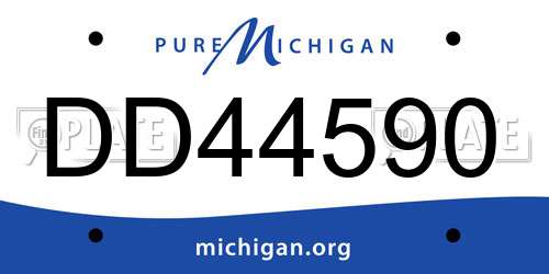 DD44590 Michigan License Plate