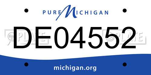 DE04552 Michigan License Plate