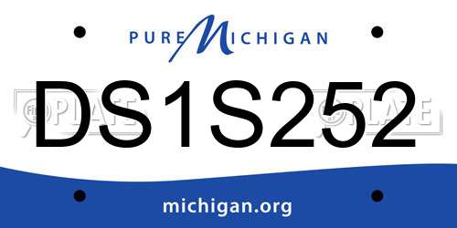 DS1S252 Michigan License Plate