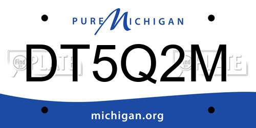 DT5Q2M Michigan License Plate
