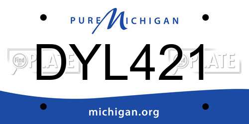DYL421 Michigan License Plate
