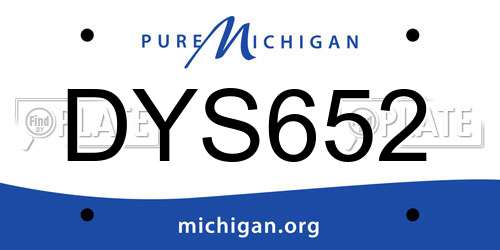DYS652 Michigan License Plate