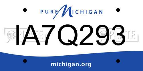 IA7Q293 Michigan License Plate