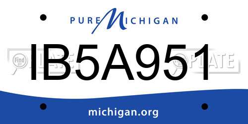 IB5A951 Michigan License Plate