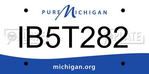 IB5T282 Michigan License Plate