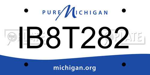 IB8T282 Michigan License Plate