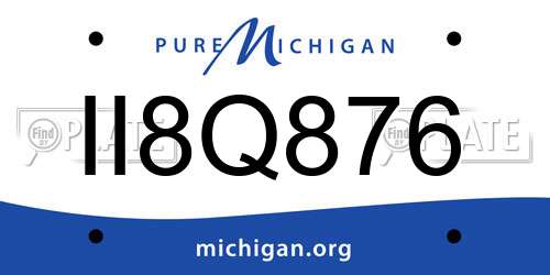 II8Q876 Michigan License Plate