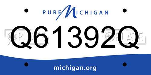 Q61392Q Michigan License Plate