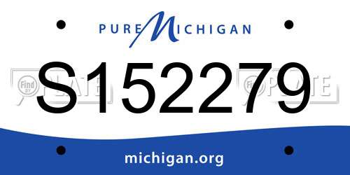 S152279 Michigan License Plate
