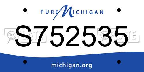 S752535 Michigan License Plate