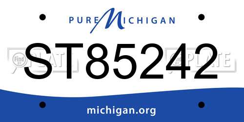ST85242 Michigan License Plate