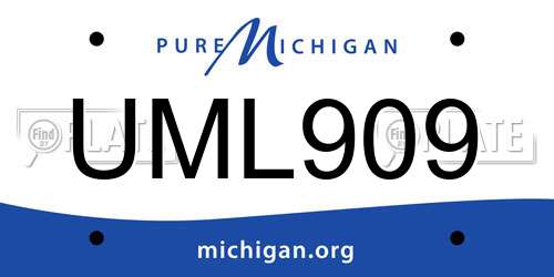 UML909 Michigan License Plate