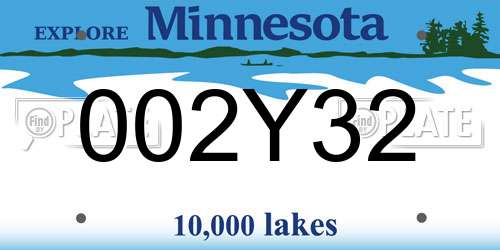 002Y32 Minnesota License Plate