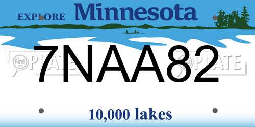 7NAA82 Minnesota License Plate