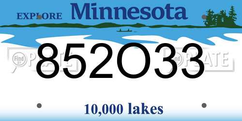852O33 Minnesota License Plate