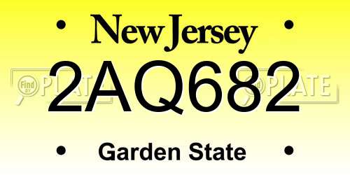2AQ682 New Jersey License Plate