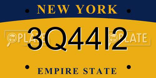 3Q44I2 New York License Plate
