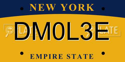 DM0L3E New York License Plate