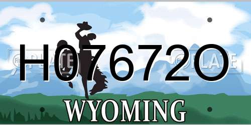 H07672O Wyoming License Plate