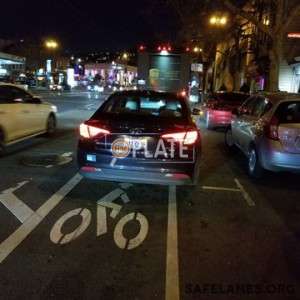 8AXX239 CA License Plate