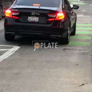 8KZE637 CA License Plate