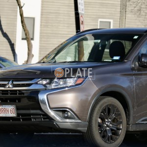 8RRH60 MA License Plate